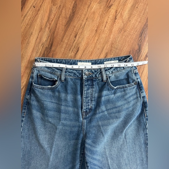 CLEO + WOLF Medium Wash High Rise Loose Distressed Jeans Women’s Size 29 - Picture 11 of 16